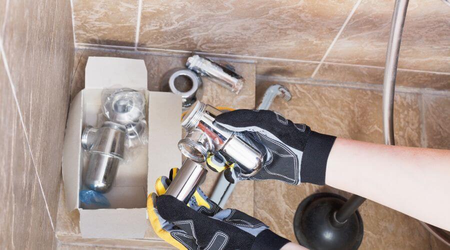 Professional gutter cleaning in Vanderpool, TX